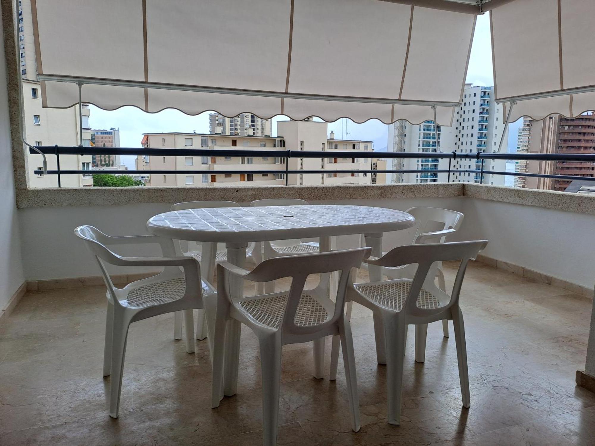 Holiday Apartment 5 Min To Levante Beach Benidorm Eksteriør bilde